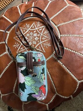 Sakroots Floral Phone Crossbody Bag - Blue